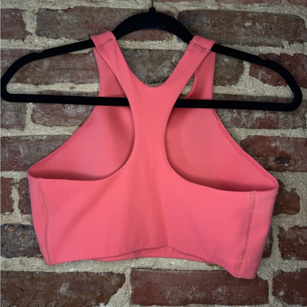 Nike Women's Pink High-Neck Sports Bra Tank Top